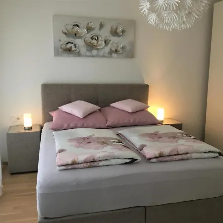 Ferienwohnung DANUBIA Linz Exterior foto